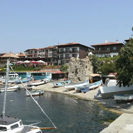 Emona 2*