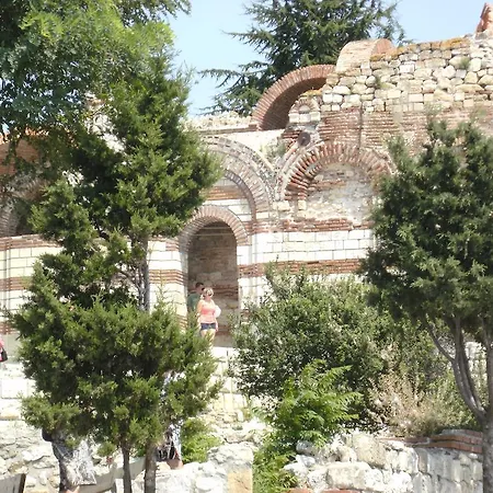 Гостьовий будинок Emona 2*