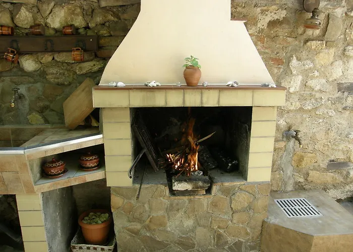 Emona Несебир